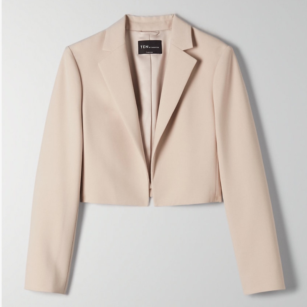 NWT ARITZIA Supernova Blazer
